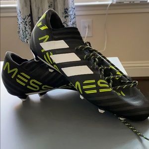 Men’s soccer cleats
